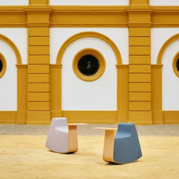 Pouf à bascule coworking Platero ambiance 2