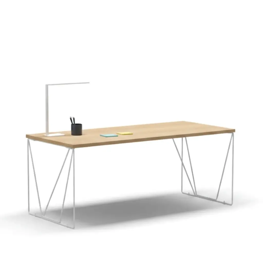 Bureau minimaliste design Let's Work 1