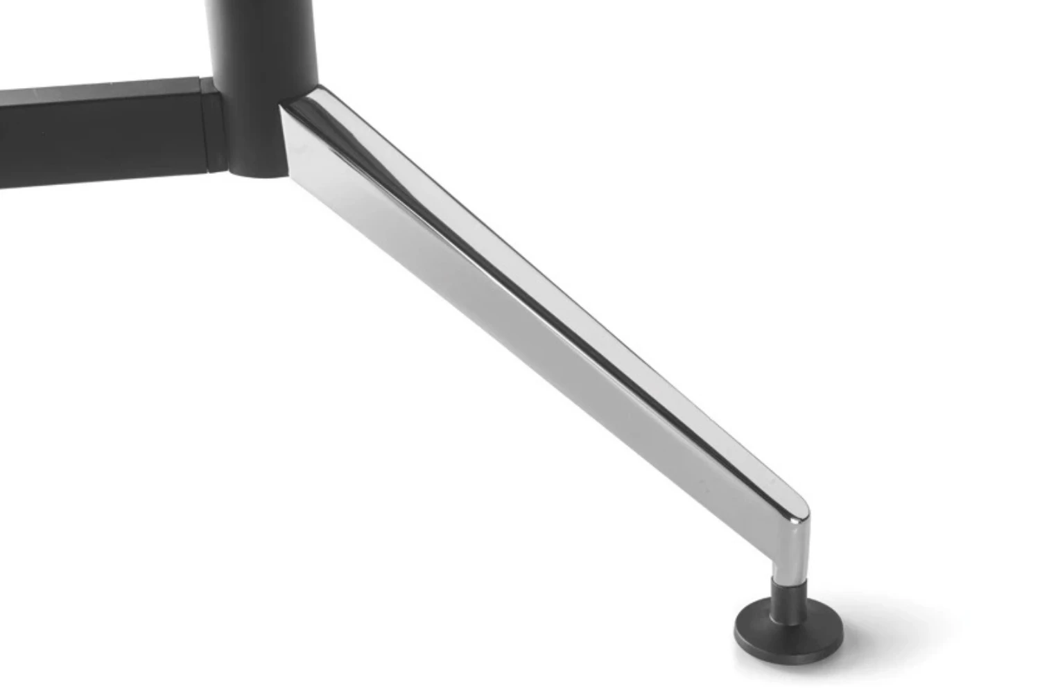 Table drone piètement noir chrome