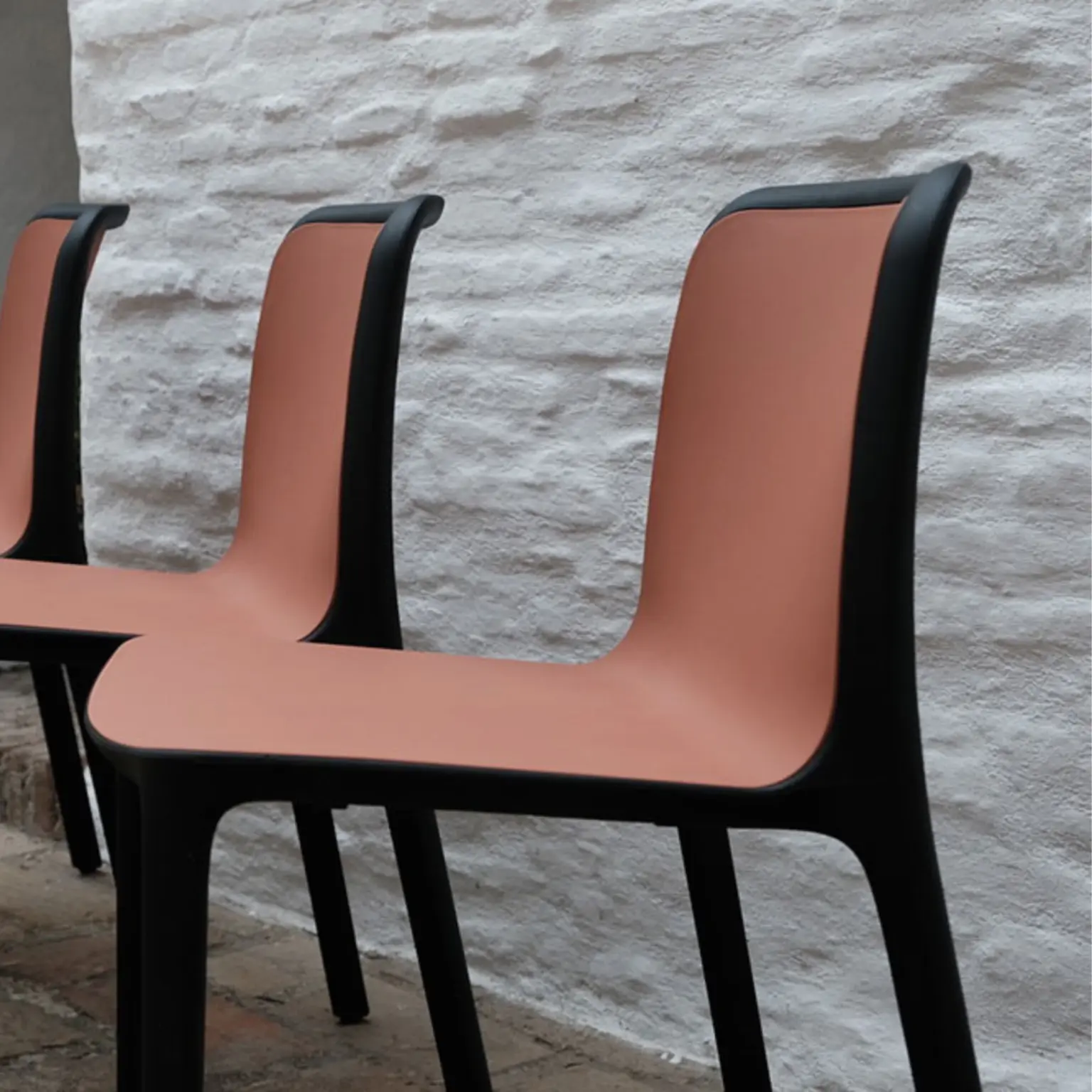 Chaise de collectivité usage intensif Bika terracotta Chaise de collectivité usage intensif Bika terracotta