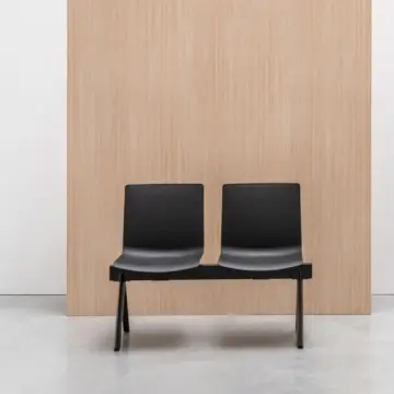 Chaise sur poutre salle d'attente Kora Ambiance