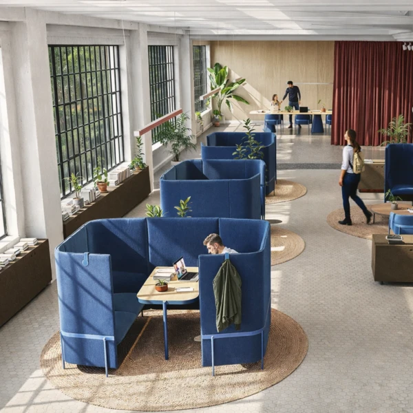 Alcôve acoustique bicolore à structure métallique design Marina ambiance