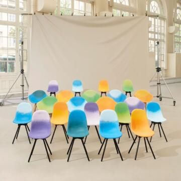 Chaise en plastique recycle coloree Gravene variations - IDEA&KO