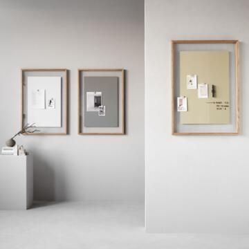 Tableau decriture en verre design avec cadre en chene flottant variations Tableau decriture en verre design avec cadre en chene flottant variations - IDEA&KO