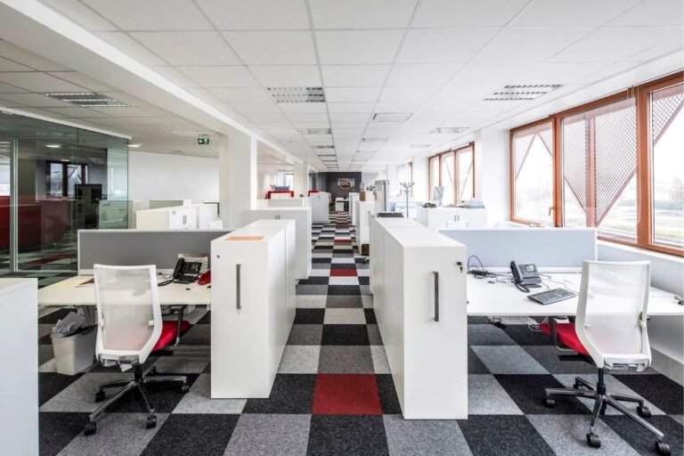 Amenagement du siege social Eiffage Lezennes - IDEA&KO