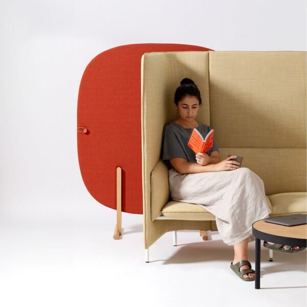 Alcove acoustique bicolore a structure metallique design Marina — conception et fabrication