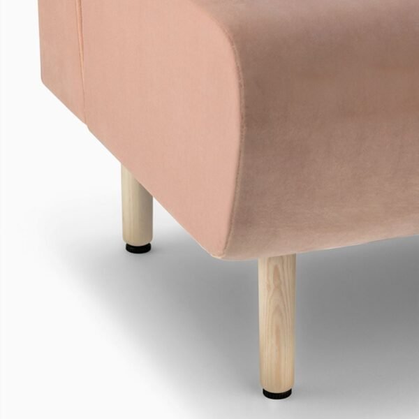 Banquette Modulable en Velours Rose — detail pietement bois et accoudoir velours 1