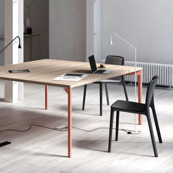 Bench Hexa — pied aluminium a section hexagonale irreguliere Bench Hexa — pied aluminium a section hexagonale irreguliere