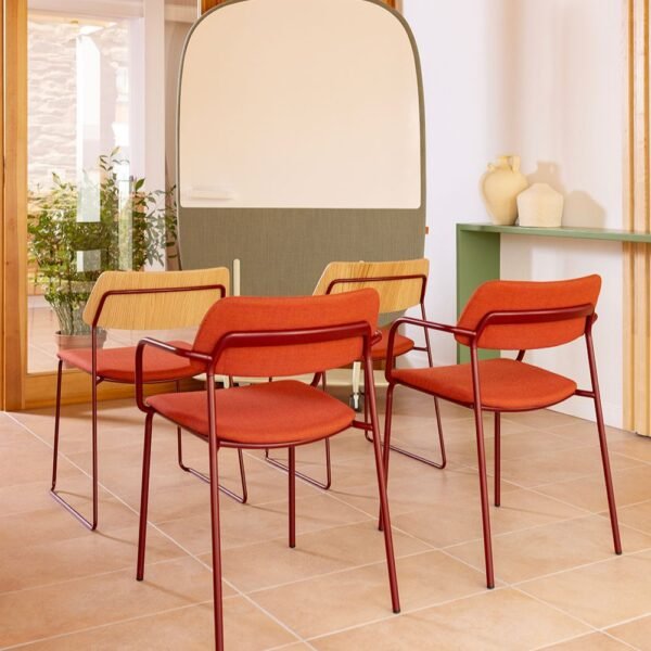 Brindis gamme de chaise bois design retro ambiance reunion 1 - IDEA&KO