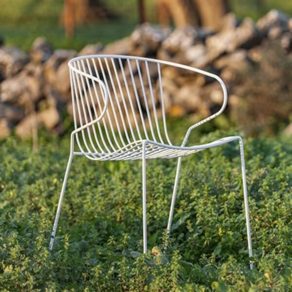 Chaise filaire outdoor Bolonia — conception durable et responsable