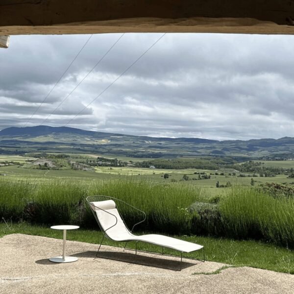 Bain de soleil Bolonia conception et fabrication acier galvanise outdoor