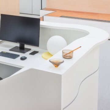 Banque d accueil design organique Onda Comptoir courbe details
