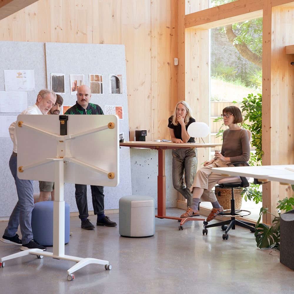 Bureau multifonction gaslift reglable et rabattable Dimmer — session creative avec surface ardoise Bureau multifonction gaslift reglable et rabattable Dimmer — session creative avec surface ardoise