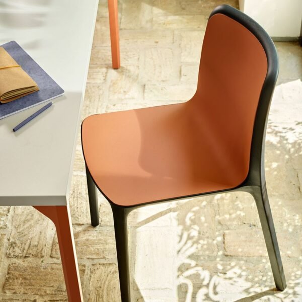 Chaise Bika — conception durable et reutilisable