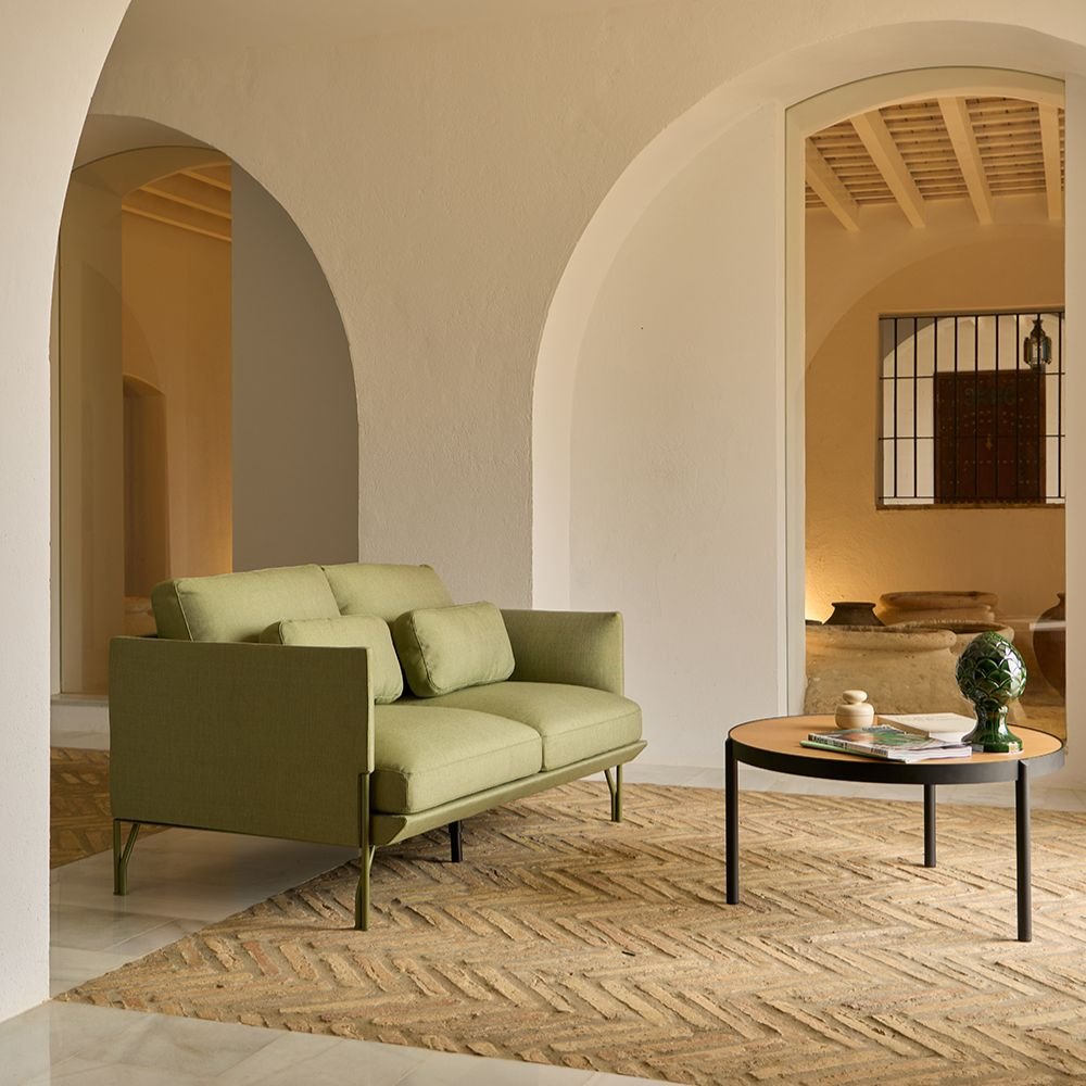 Fauteuil cuir lounge confortable Marea — vue d ensemble