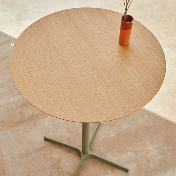 Mange debout colore — conception durable et responsable 1 Mange debout colore — conception durable et responsable 1