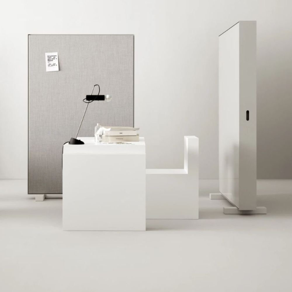 Mur d ecriture mobile acoustique Unit — deux cloisons en tissu dans un open space