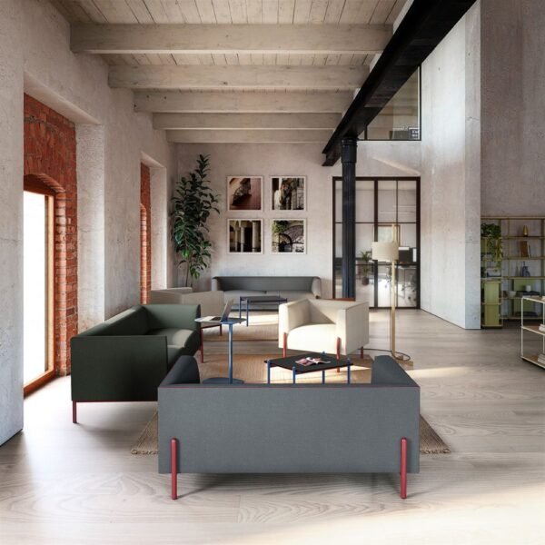 Table basse blanc laque Amivera en situation — espace lounge Table basse blanc laque Amivera en situation — espace lounge