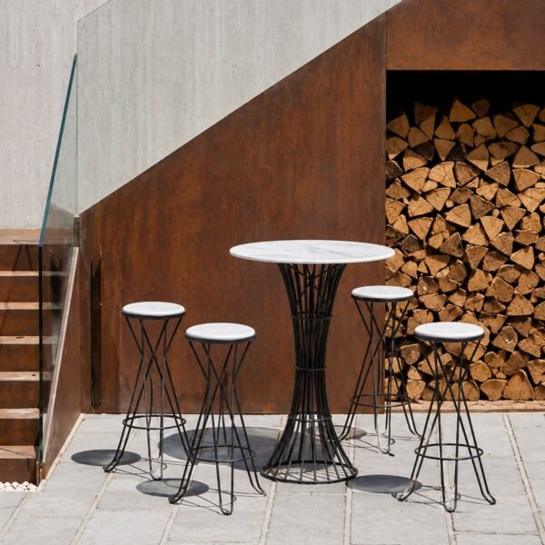 Table haute Bolonia plateau porcelaine — espace cocktail outdoor Table haute Bolonia plateau porcelaine — espace cocktail outdoor