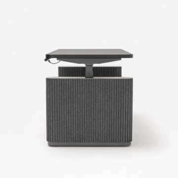 Bureau assis debout Elva – detail des panneaux en feutre acoustique vue de profil