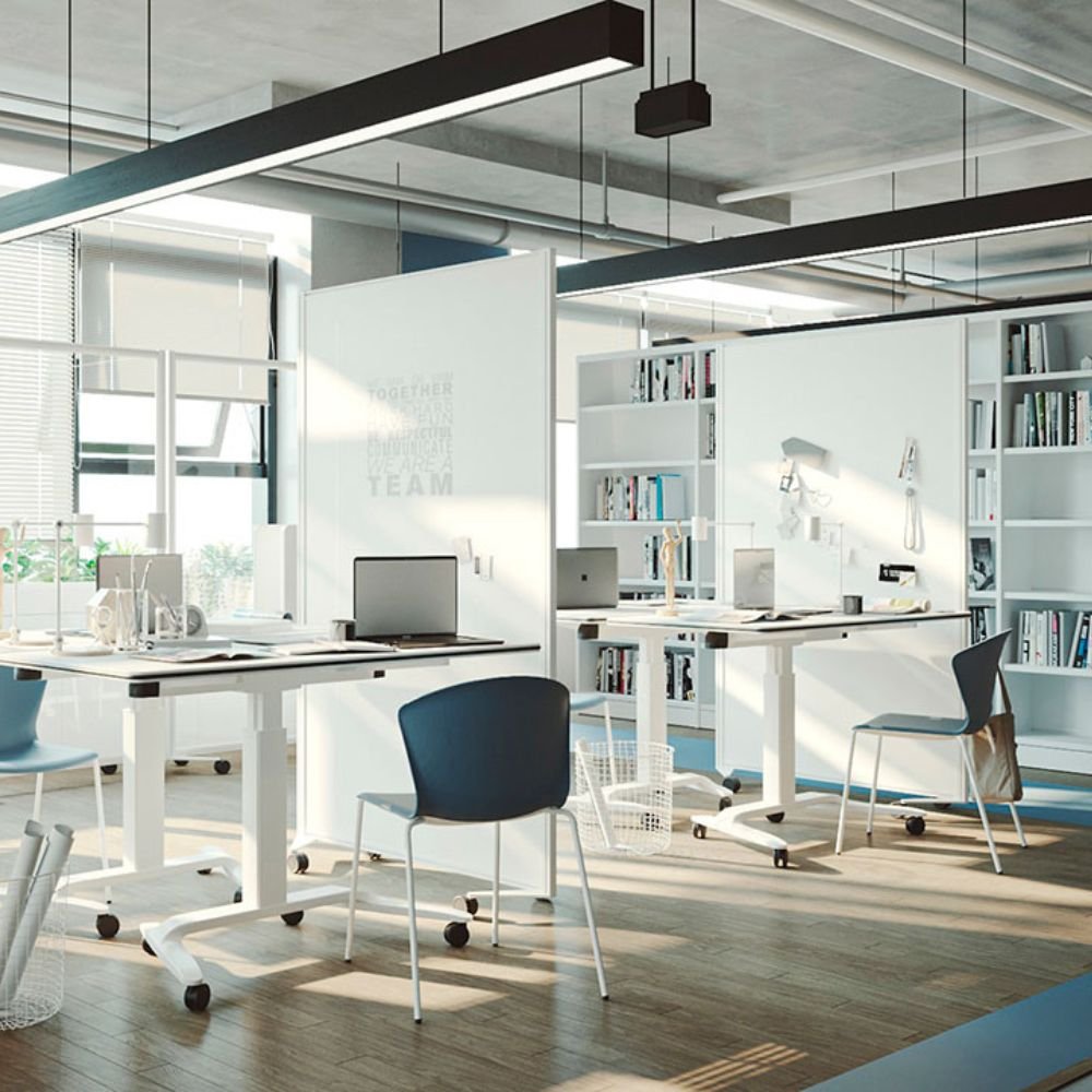 Bureau assis debout a roulettes Essor en situation — open space Bureau assis debout a roulettes Essor en situation — open space