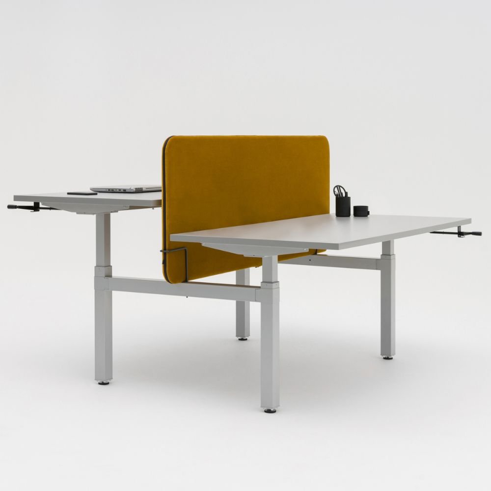 Bureau bench assis debout manuel Maneo — plateau bench avec ecran acoustique Bureau bench assis debout manuel Maneo — plateau bench avec ecran acoustique
