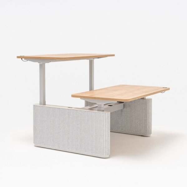 Bureau partage assis debout design acoustique Elva — deux plans reglables avec panneaux feutre Bureau partage assis debout design acoustique Elva — deux plans reglables avec panneaux feutre