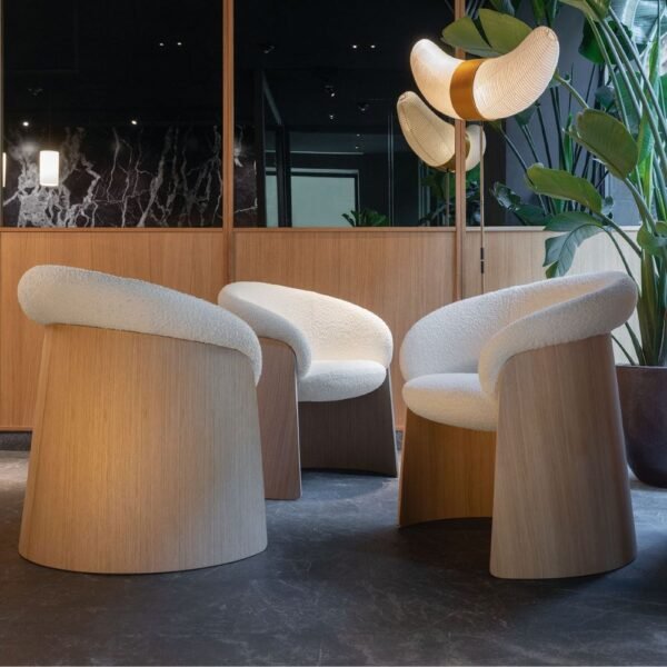 Fauteuil bois bouclette 1 place Ginger — conception et fabrication du collier en chene Fauteuil bois bouclette 1 place Ginger — conception et fabrication du collier en chene