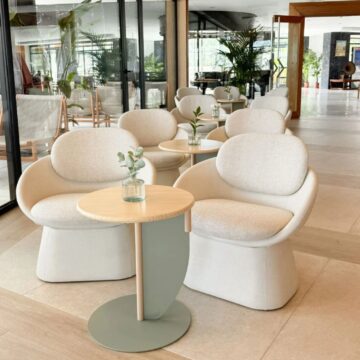 Fauteuil restaurant design Cross pietement design ambiance hotel