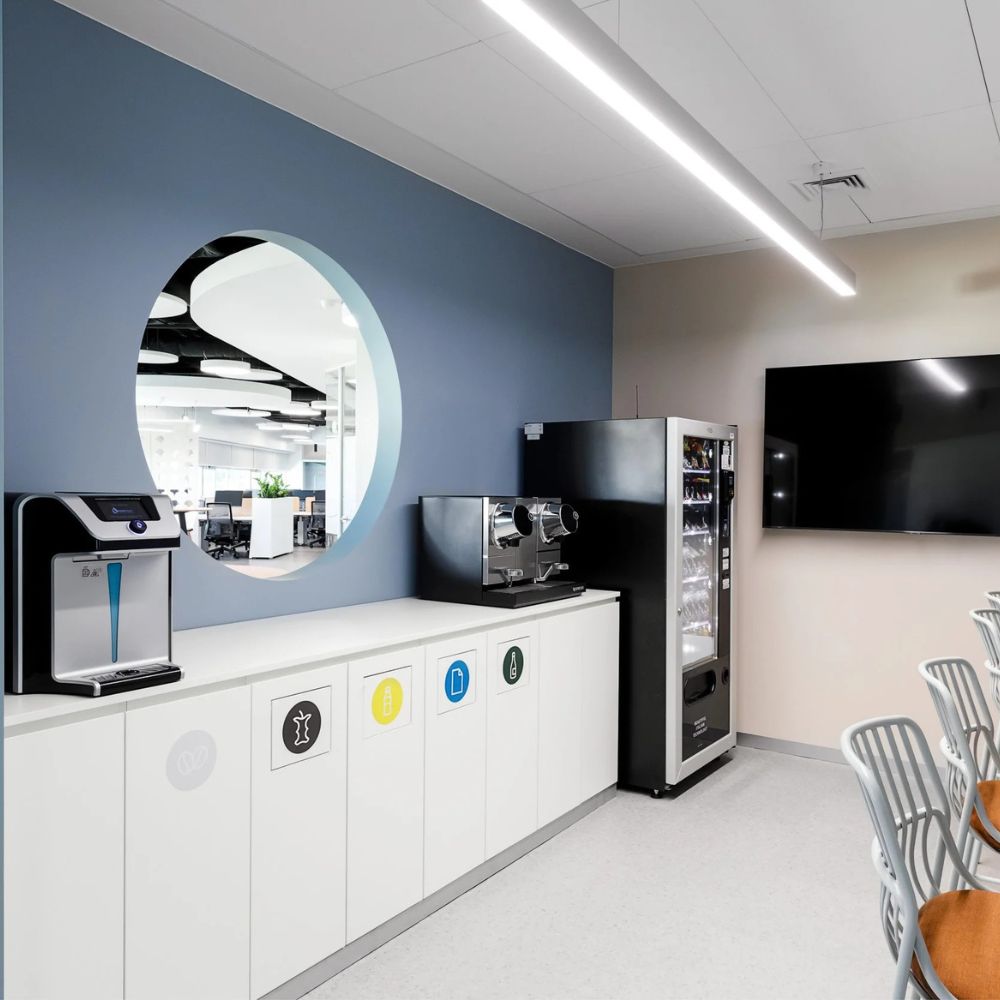 Coin cafe entreprise avec isole de l openspace